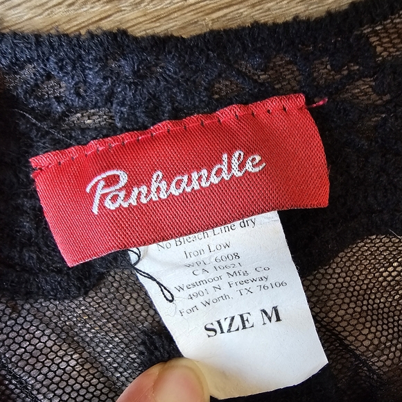 Gorgeous Panhandle Sleeveless Black Lace Rose Duster Kimono Cover with Fringe - Picture 6 of 7